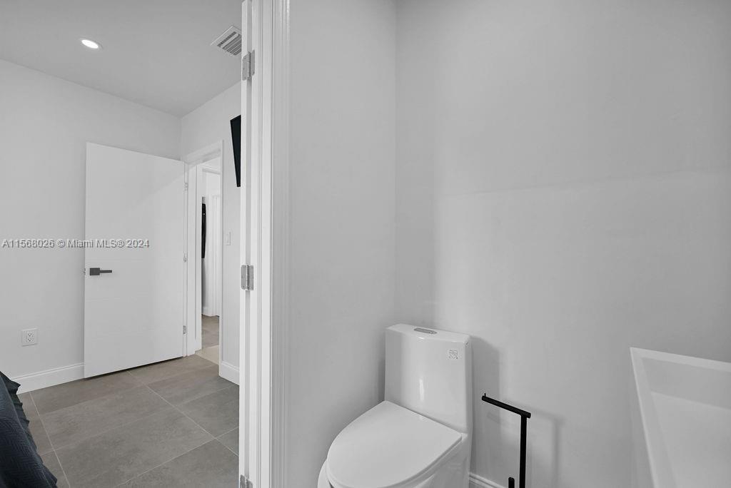 322 NW 41st St, Miami, Florida 33127, 4 Bedrooms Bedrooms, ,3 BathroomsBathrooms,Residential,For Sale,322 NW 41st St,A11568026