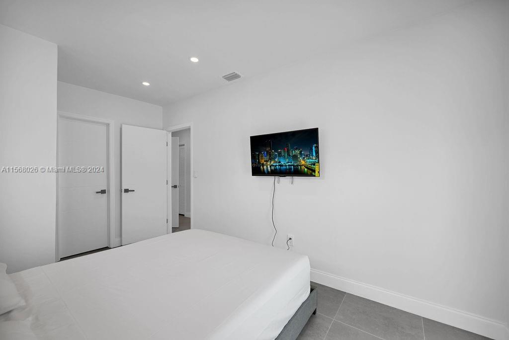 322 NW 41st St, Miami, Florida 33127, 4 Bedrooms Bedrooms, ,3 BathroomsBathrooms,Residential,For Sale,322 NW 41st St,A11568026