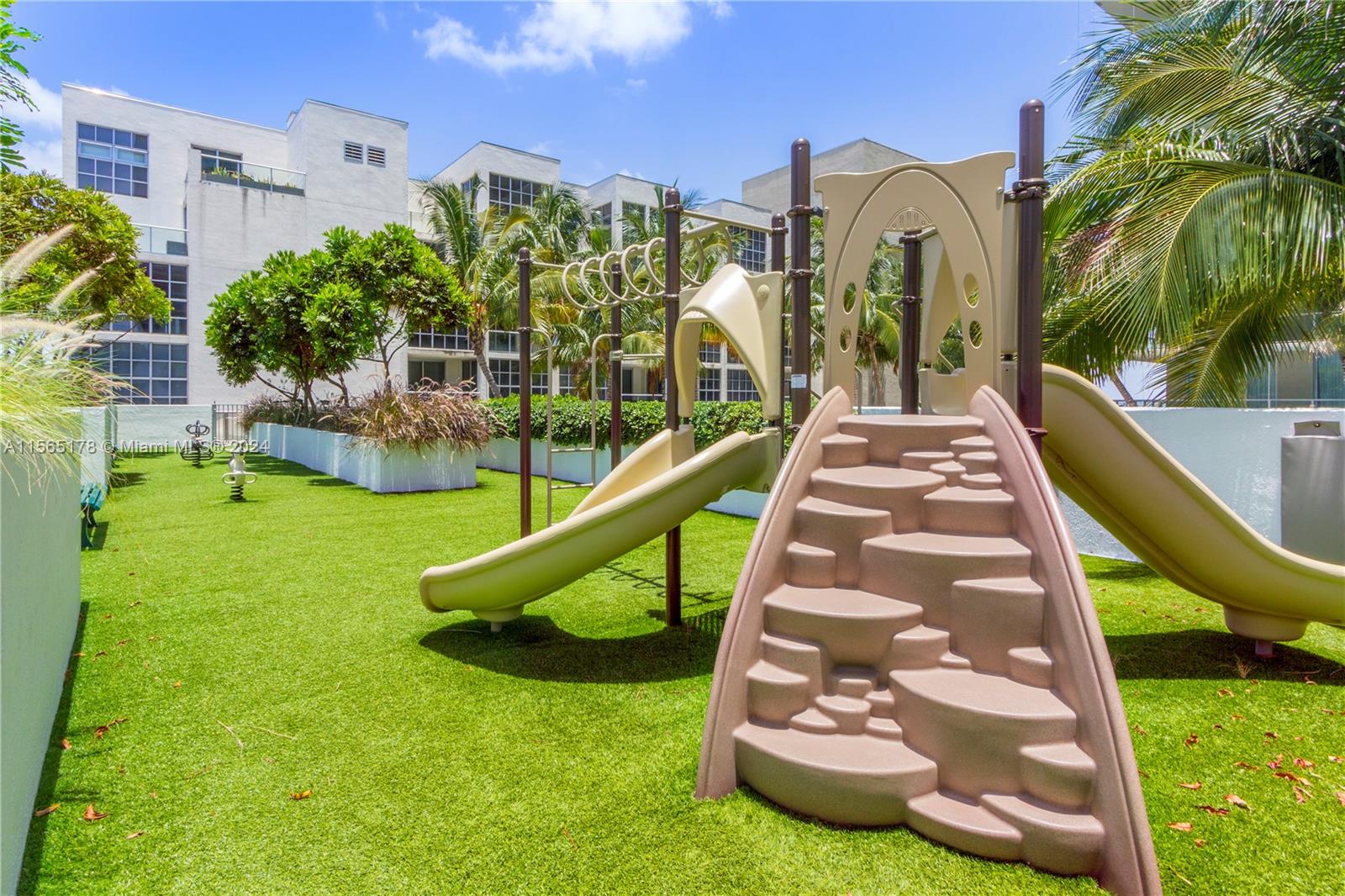 3470 E Coast Ave H0402, Miami, Florida 33137, 2 Bedrooms Bedrooms, ,2 BathroomsBathrooms,Residential,For Sale,3470 E Coast Ave H0402,A11565178