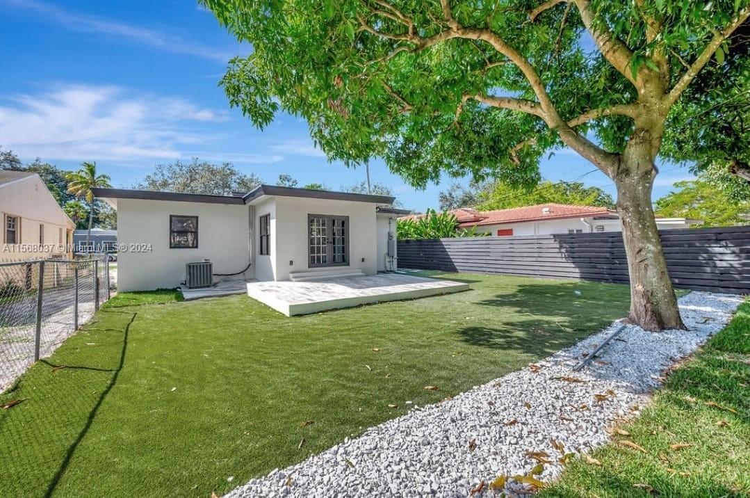 311 NE 90th St, El Portal, Florida 33138, 3 Bedrooms Bedrooms, ,3 BathroomsBathrooms,Residentiallease,For Rent,311 NE 90th St,A11568037