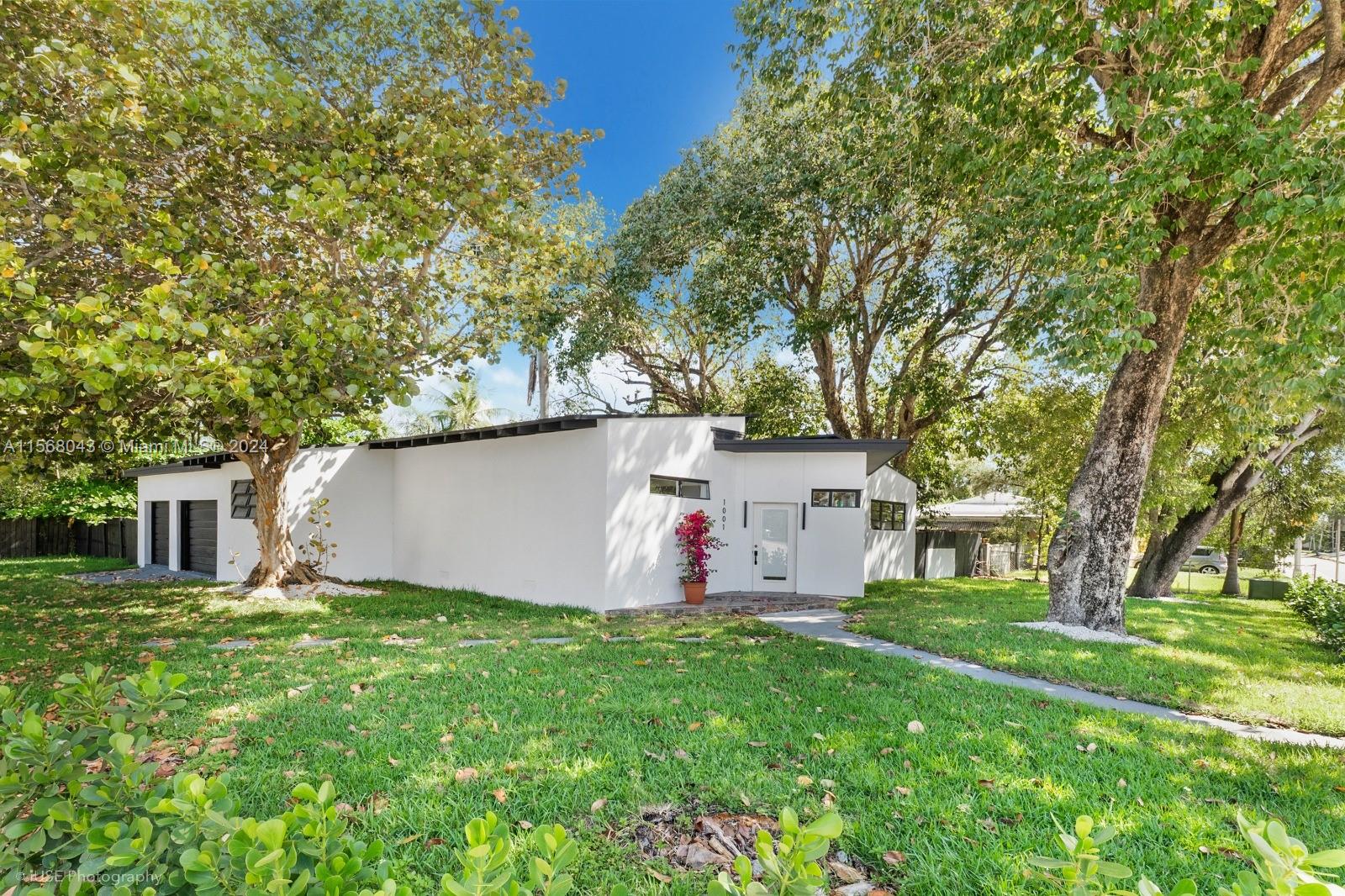 1001 NE 82nd St, Miami, Florida 33138, 4 Bedrooms Bedrooms, ,4 BathroomsBathrooms,Residentiallease,For Rent,1001 NE 82nd St,A11568043