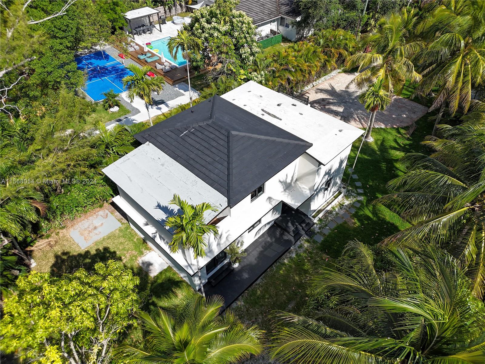 1001 NE 82nd St, Miami, Florida 33138, 4 Bedrooms Bedrooms, ,4 BathroomsBathrooms,Residentiallease,For Rent,1001 NE 82nd St,A11568054