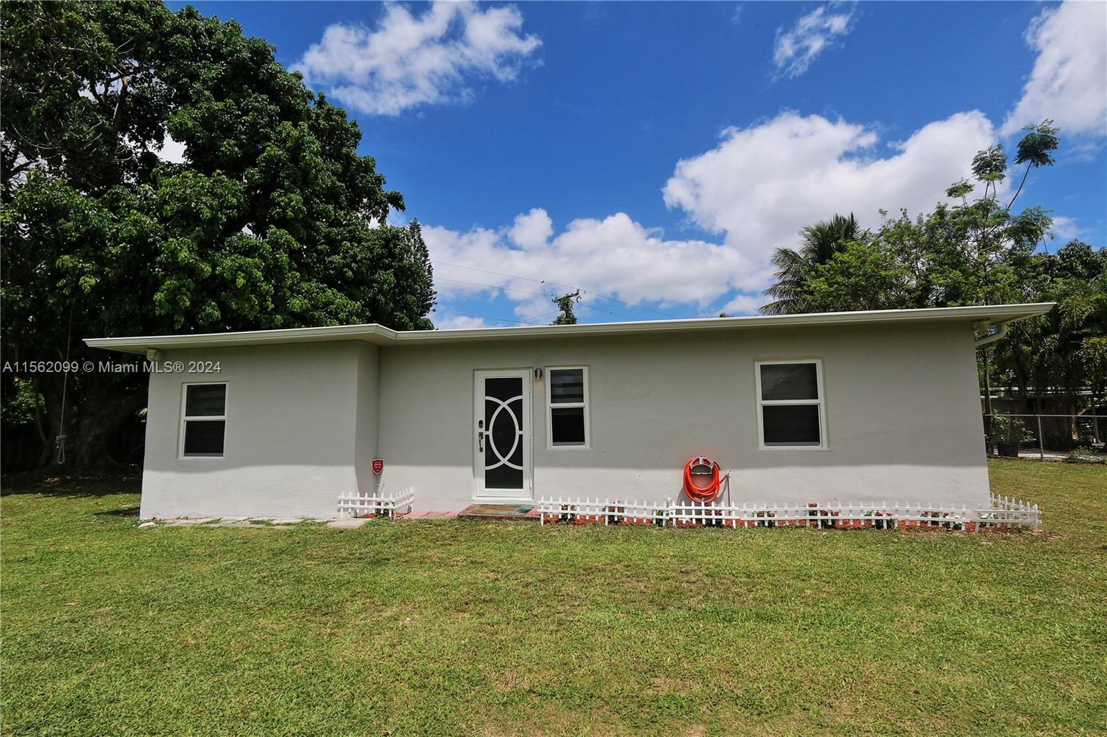 14901 SW Harding Ln, Homestead, Florida 33033, 3 Bedrooms Bedrooms, ,1 BathroomBathrooms,Residential,For Sale,14901 SW Harding Ln,A11562099