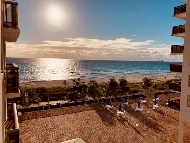 6039  Collins Ave #604 For Sale A11568016, FL