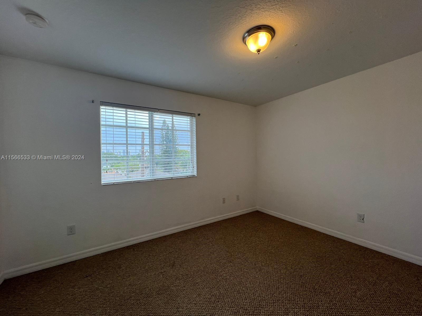 111 NW 2nd Ave 6, Hallandale Beach, Florida 33009, 2 Bedrooms Bedrooms, ,2 BathroomsBathrooms,Residential,For Sale,111 NW 2nd Ave 6,A11566533