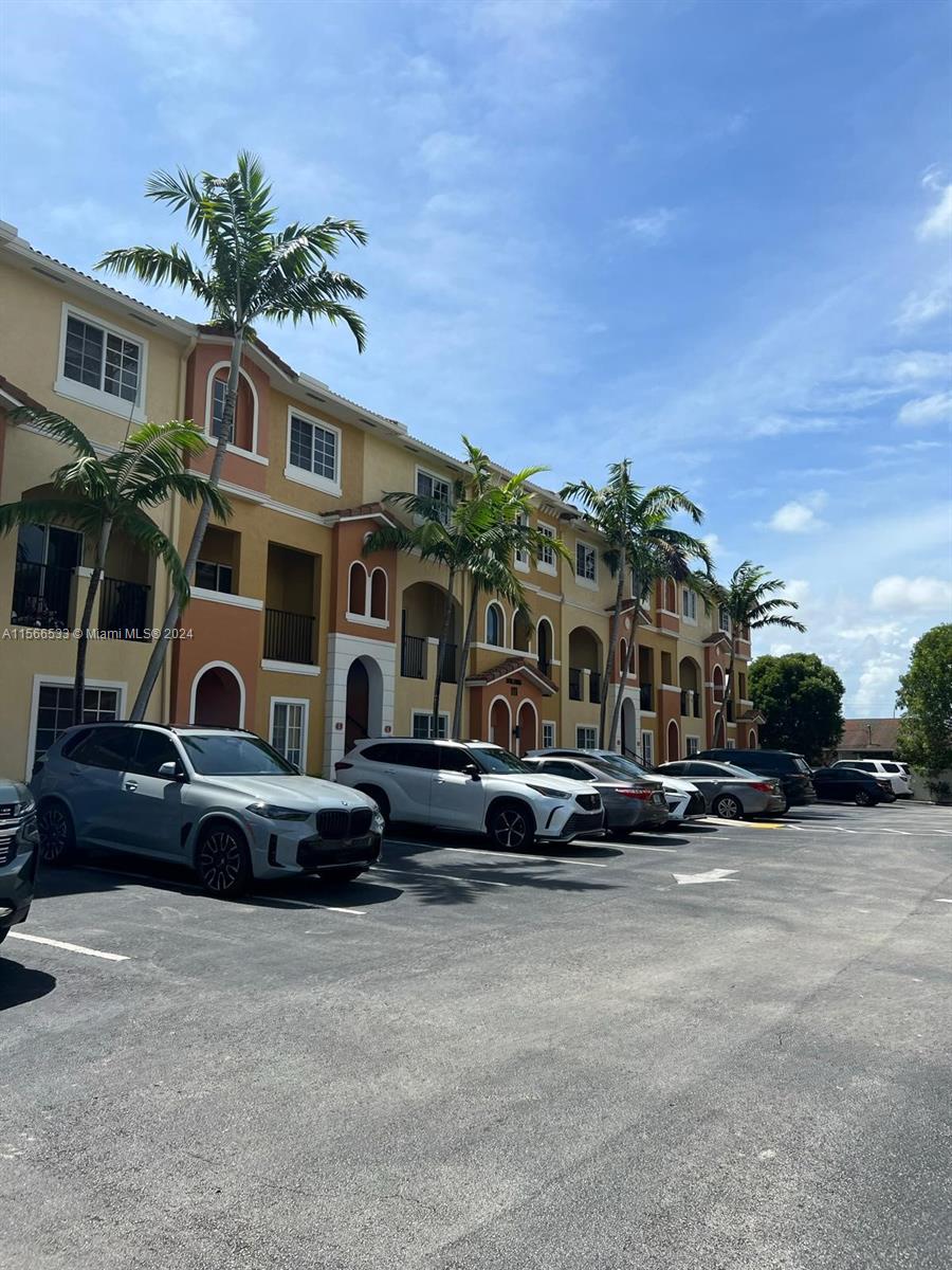 111 NW 2nd Ave 6, Hallandale Beach, Florida 33009, 2 Bedrooms Bedrooms, ,2 BathroomsBathrooms,Residential,For Sale,111 NW 2nd Ave 6,A11566533