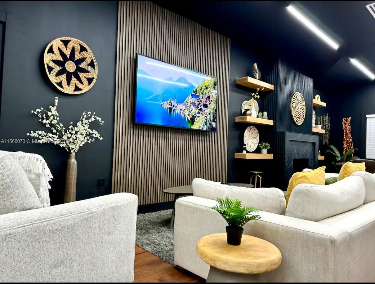 2612 SW 12th St FRONT, Miami, Florida 33135, 4 Bedrooms Bedrooms, ,3 BathroomsBathrooms,Residentiallease,For Rent,2612 SW 12th St FRONT,A11568073