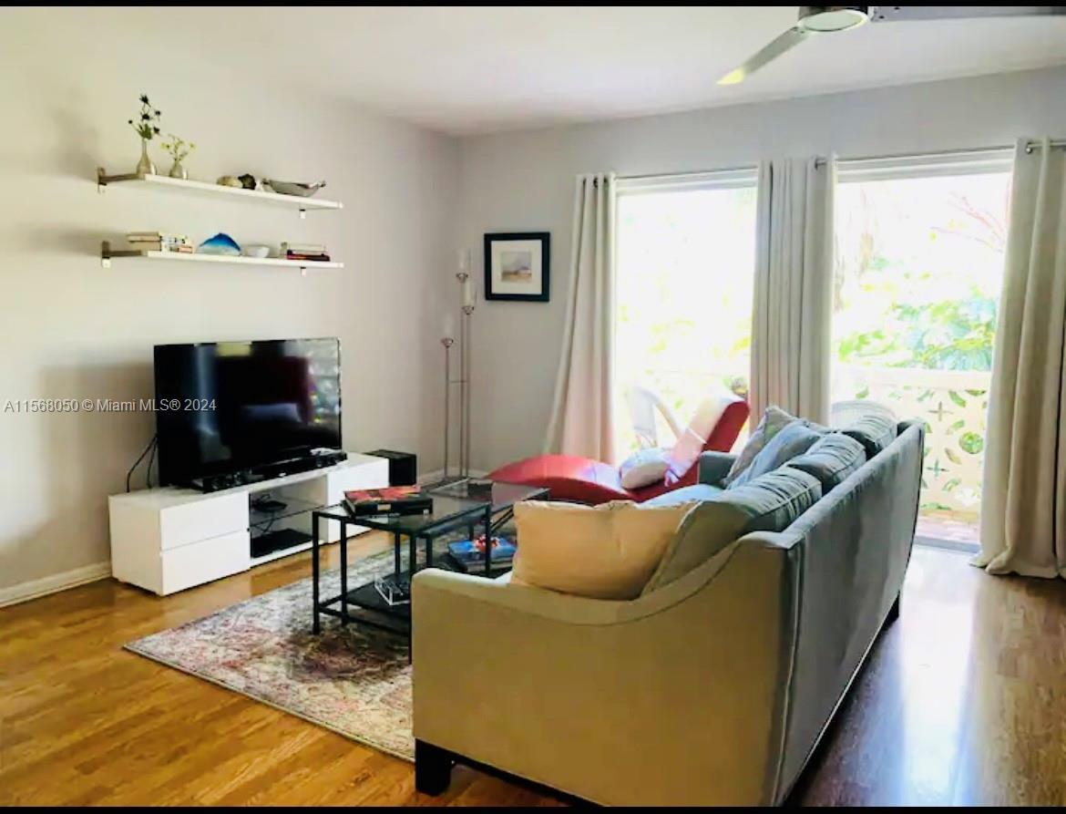 815 Middle River Dr 304, Fort Lauderdale, Florida 33304, 1 Bedroom Bedrooms, ,1 BathroomBathrooms,Residentiallease,For Rent,815 Middle River Dr 304,A11568050