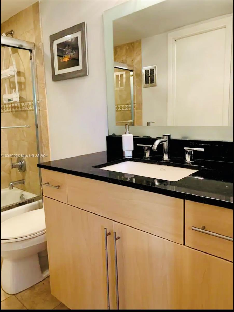 815 Middle River Dr 304, Fort Lauderdale, Florida 33304, 1 Bedroom Bedrooms, ,1 BathroomBathrooms,Residentiallease,For Rent,815 Middle River Dr 304,A11568050