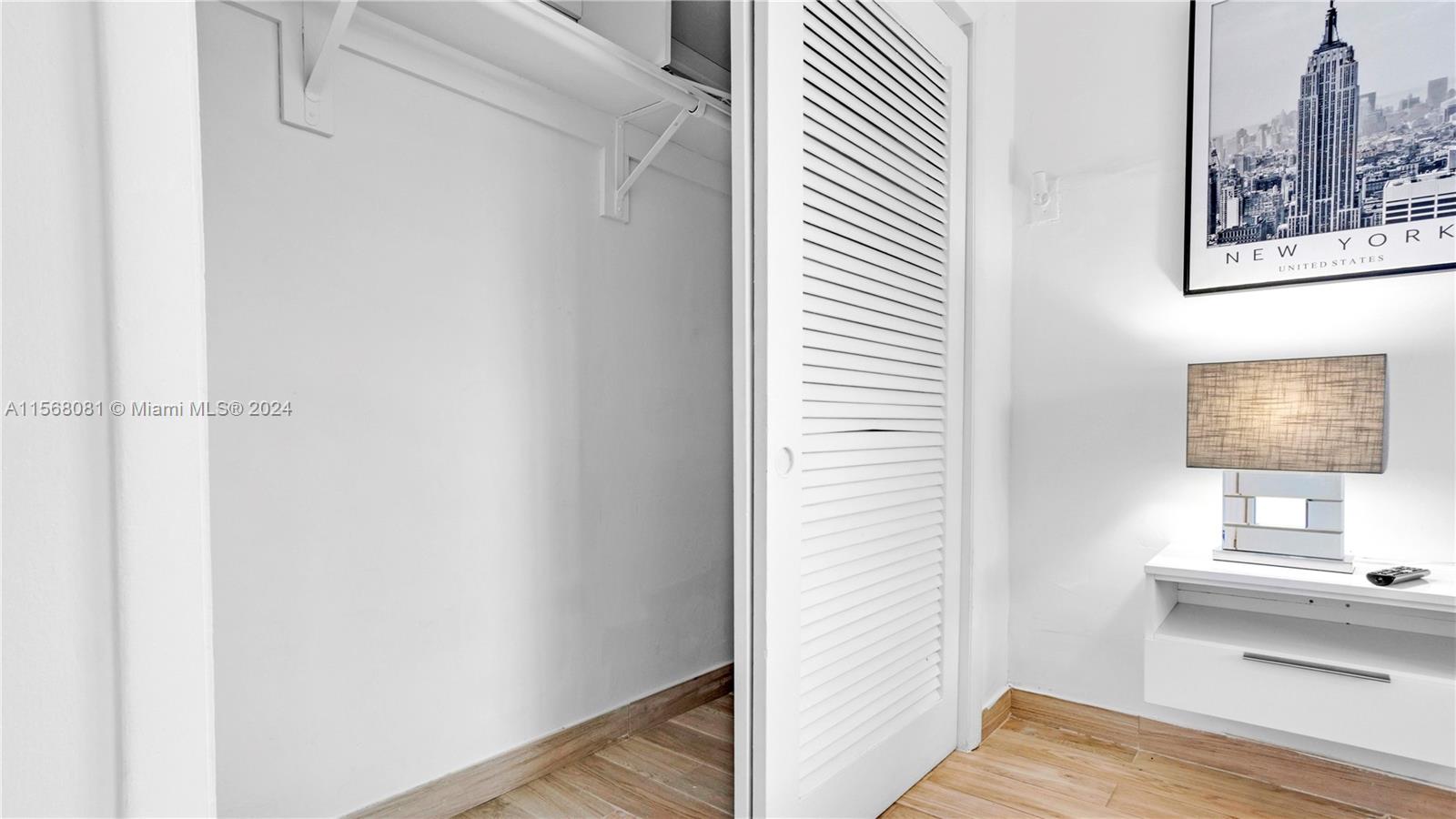 805 NE 6th St 1-2, Hallandale Beach, Florida 33009, 2 Bedrooms Bedrooms, ,1 BathroomBathrooms,Residentiallease,For Rent,805 NE 6th St 1-2,A11568081