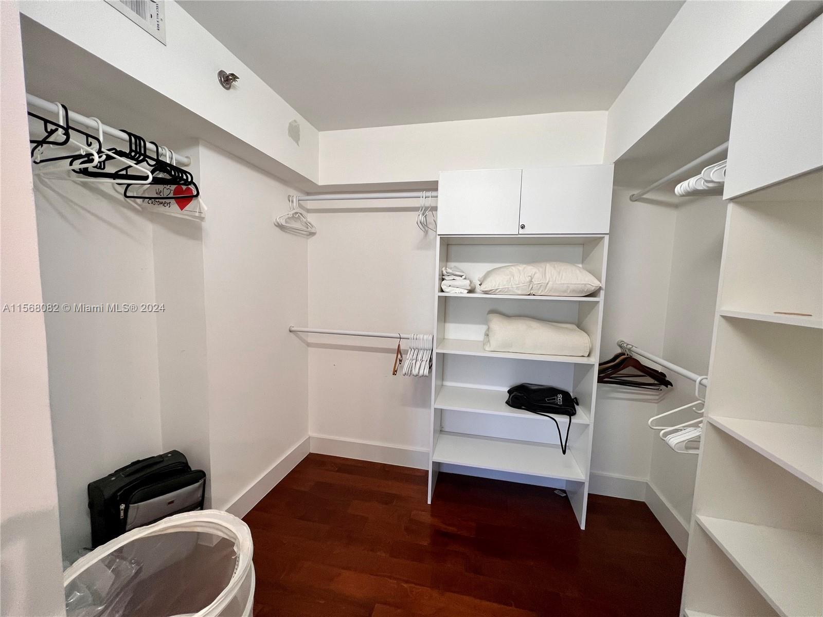 3600 Mystic Pointe Dr 1506, Aventura, Florida 33180, 2 Bedrooms Bedrooms, ,2 BathroomsBathrooms,Residentiallease,For Rent,3600 Mystic Pointe Dr 1506,A11568082