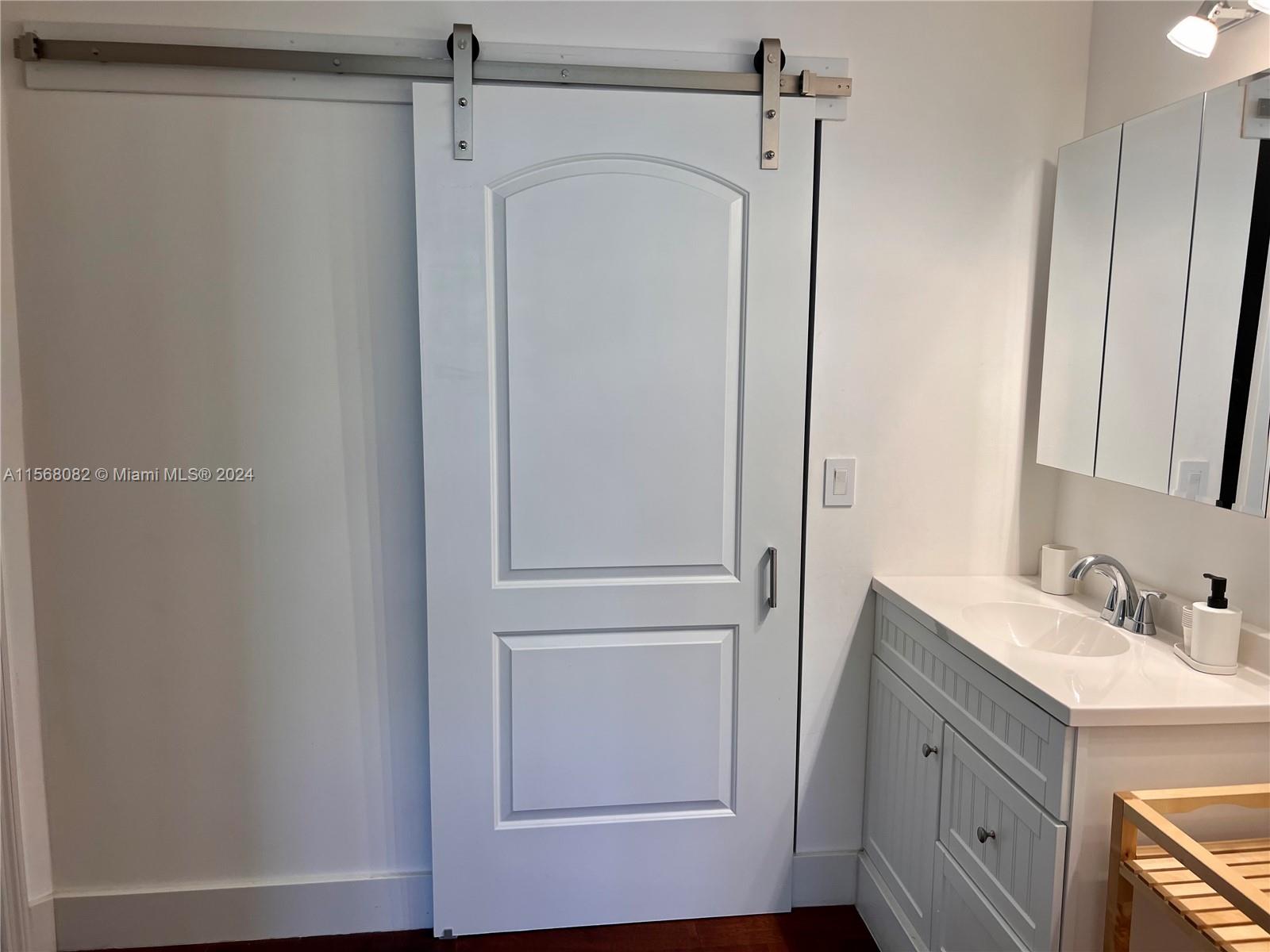 3600 Mystic Pointe Dr 1506, Aventura, Florida 33180, 2 Bedrooms Bedrooms, ,2 BathroomsBathrooms,Residentiallease,For Rent,3600 Mystic Pointe Dr 1506,A11568082