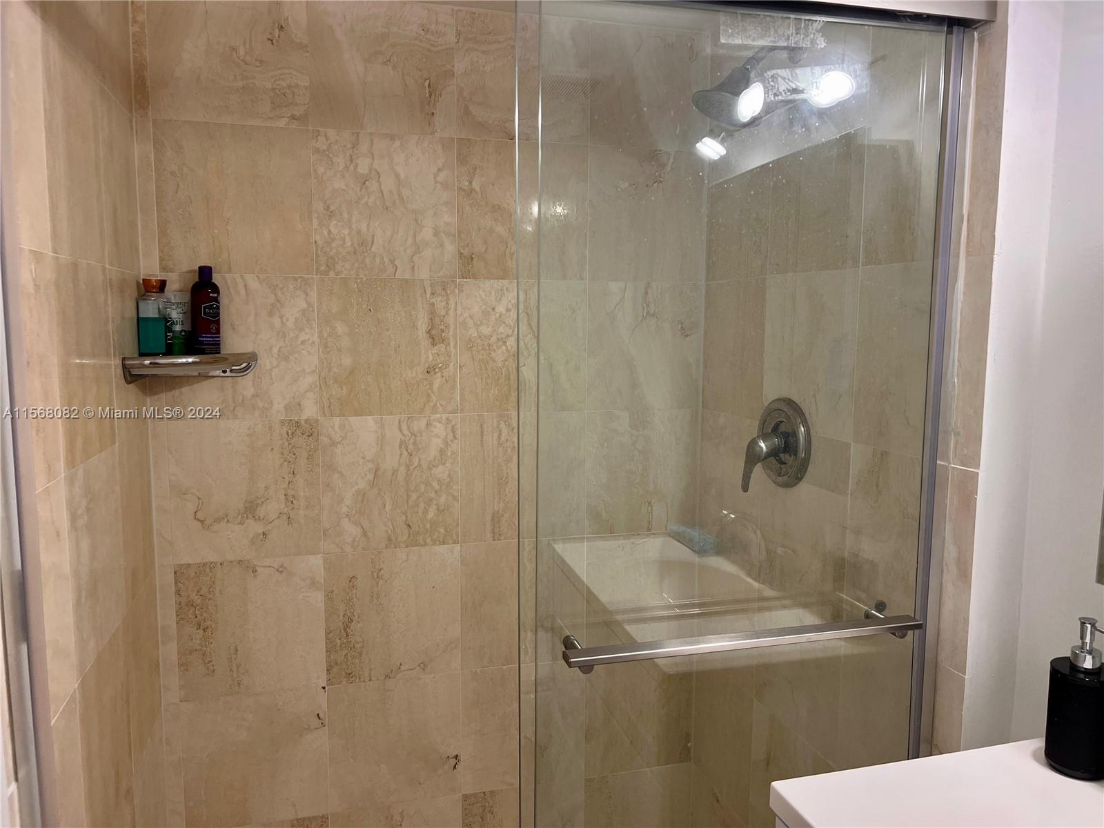 3600 Mystic Pointe Dr 1506, Aventura, Florida 33180, 2 Bedrooms Bedrooms, ,2 BathroomsBathrooms,Residentiallease,For Rent,3600 Mystic Pointe Dr 1506,A11568082