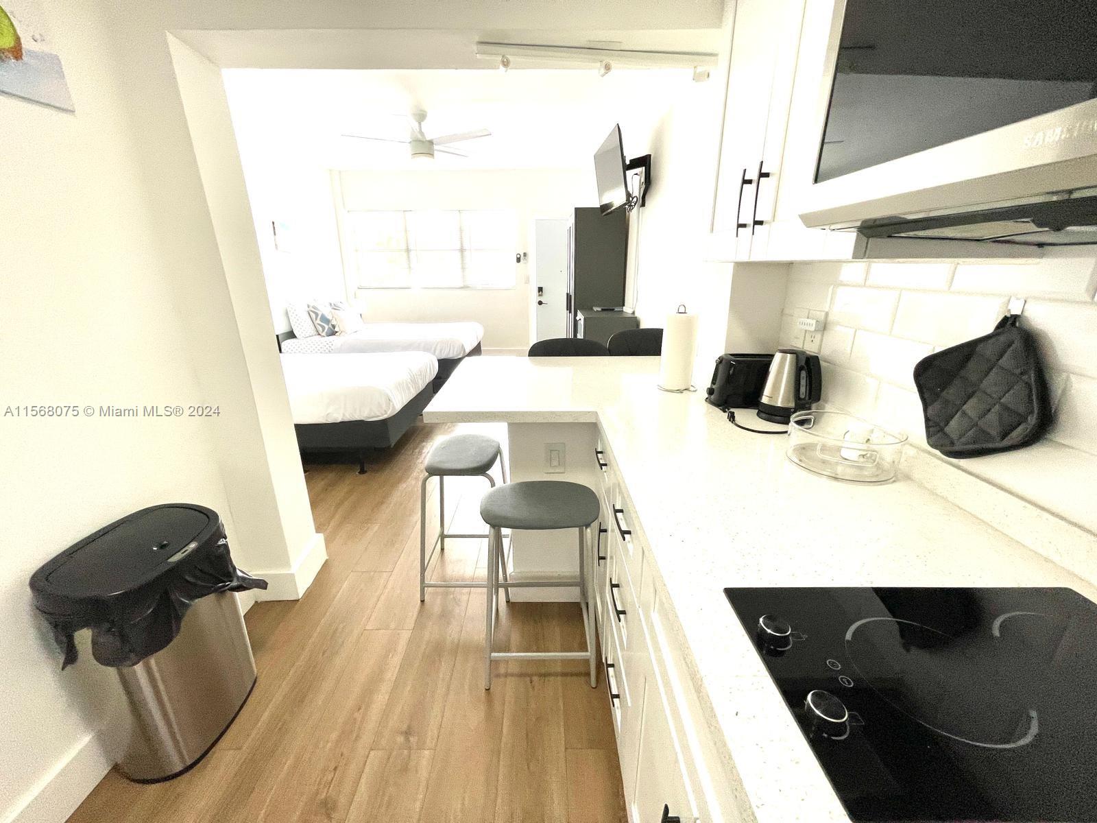 26 Diplomat Pkwy 2214, Hallandale Beach, Florida 33009, 1 Bedroom Bedrooms, ,1 BathroomBathrooms,Residentiallease,For Rent,26 Diplomat Pkwy 2214,A11568075