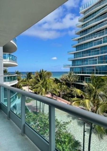 9401  Collins Ave #402 For Sale A11567993, FL