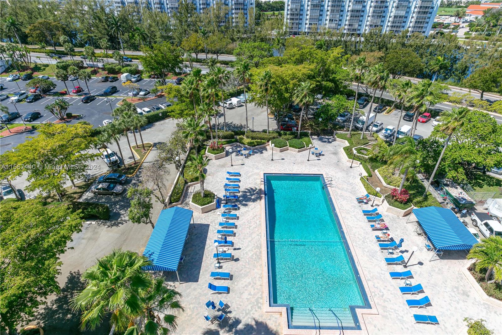 500 Three Islands Blvd 627, Hallandale Beach, Florida 33009, 2 Bedrooms Bedrooms, ,2 BathroomsBathrooms,Residentiallease,For Rent,500 Three Islands Blvd 627,A11567440