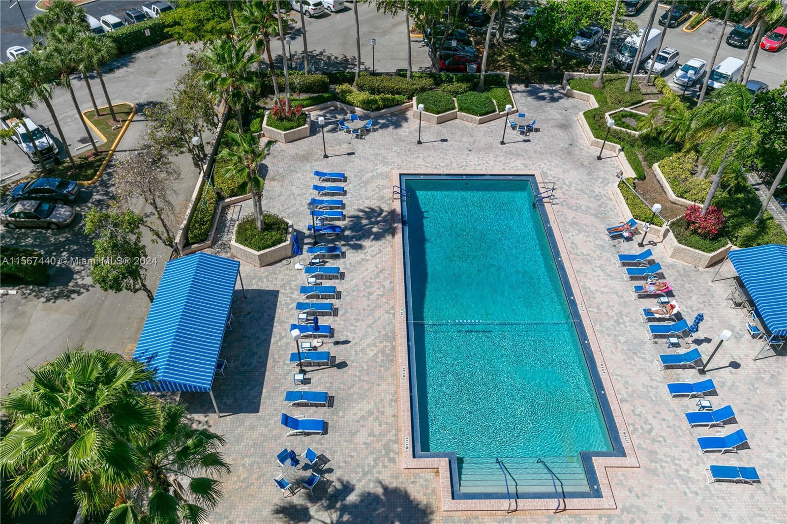 500 Three Islands Blvd 627, Hallandale Beach, Florida 33009, 2 Bedrooms Bedrooms, ,2 BathroomsBathrooms,Residentiallease,For Rent,500 Three Islands Blvd 627,A11567440