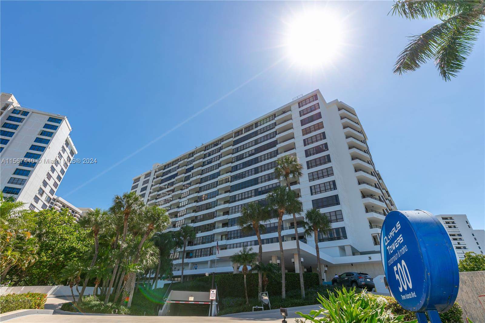 500 Three Islands Blvd 627, Hallandale Beach, Florida 33009, 2 Bedrooms Bedrooms, ,2 BathroomsBathrooms,Residentiallease,For Rent,500 Three Islands Blvd 627,A11567440