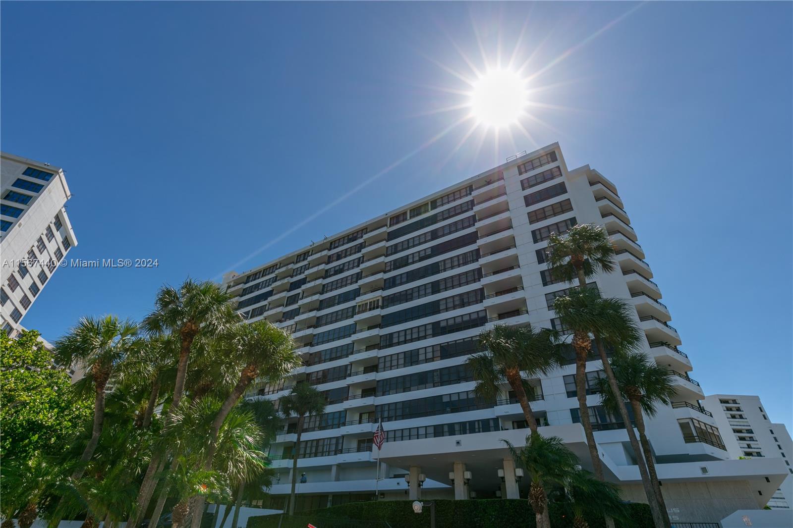 500 Three Islands Blvd 627, Hallandale Beach, Florida 33009, 2 Bedrooms Bedrooms, ,2 BathroomsBathrooms,Residentiallease,For Rent,500 Three Islands Blvd 627,A11567440