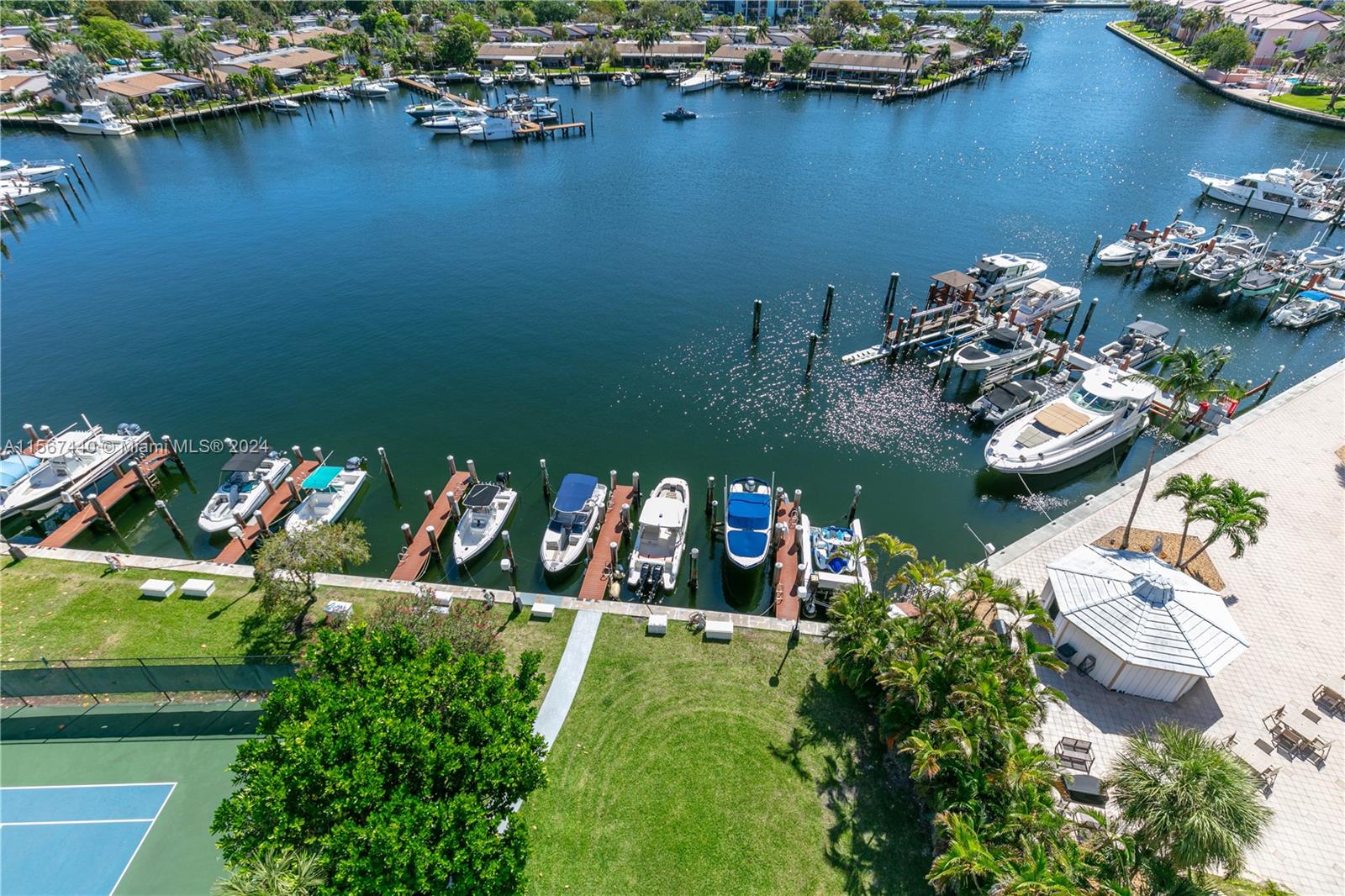 500 Three Islands Blvd 627, Hallandale Beach, Florida 33009, 2 Bedrooms Bedrooms, ,2 BathroomsBathrooms,Residentiallease,For Rent,500 Three Islands Blvd 627,A11567440