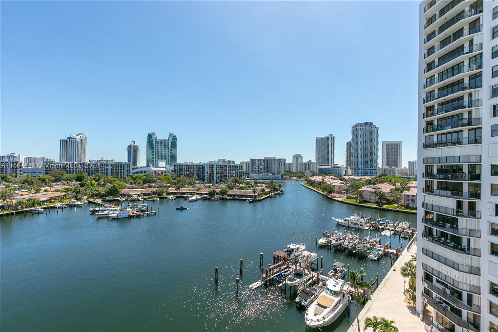 500 Three Islands Blvd 627, Hallandale Beach, Florida 33009, 2 Bedrooms Bedrooms, ,2 BathroomsBathrooms,Residentiallease,For Rent,500 Three Islands Blvd 627,A11567440