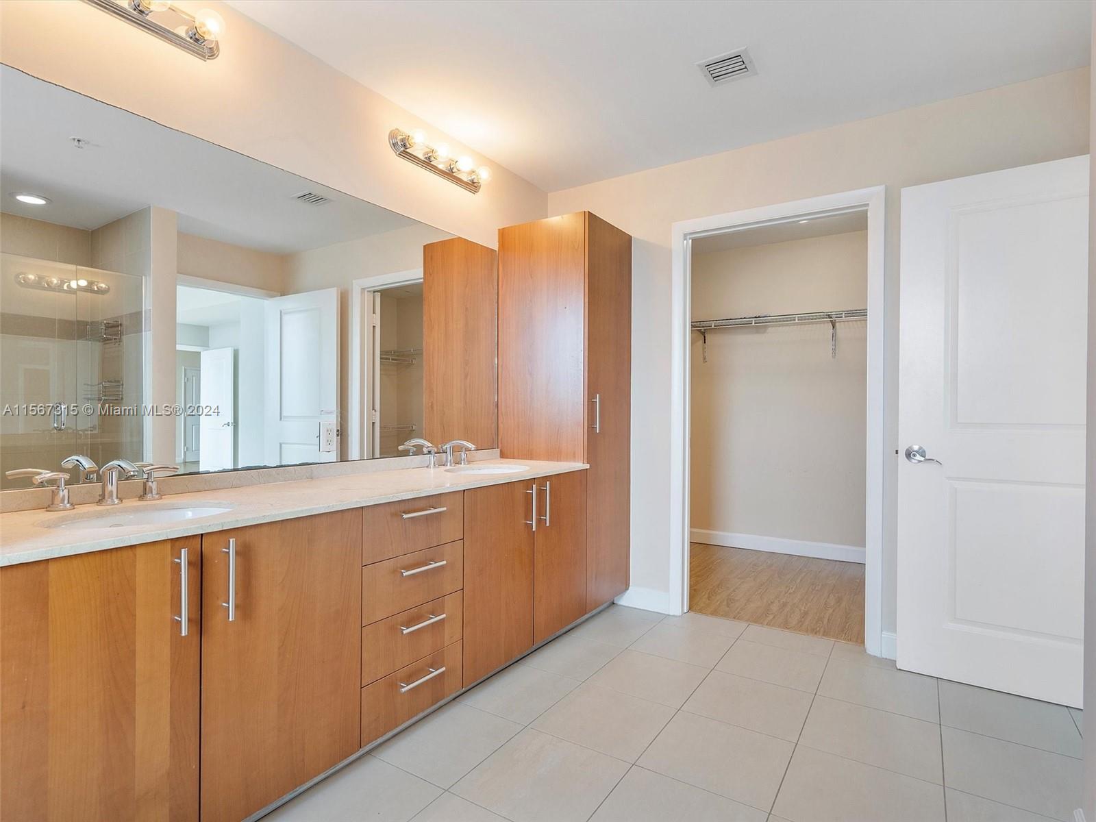 1945 S Ocean Drive 1903, Hallandale Beach, Florida 33009, 2 Bedrooms Bedrooms, ,2 BathroomsBathrooms,Residential,For Sale,1945 S Ocean Drive 1903,A11567315