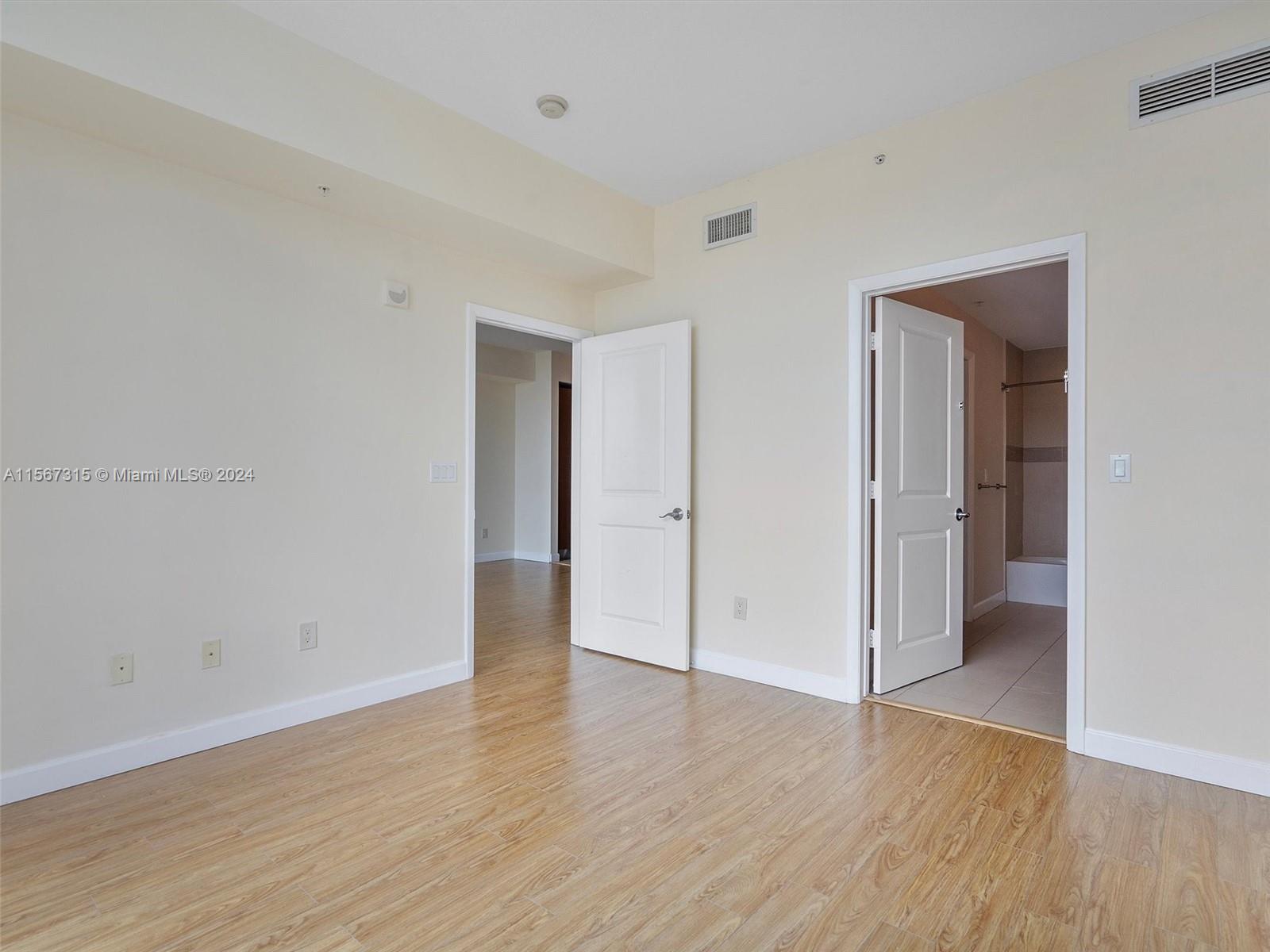 1945 S Ocean Drive 1903, Hallandale Beach, Florida 33009, 2 Bedrooms Bedrooms, ,2 BathroomsBathrooms,Residential,For Sale,1945 S Ocean Drive 1903,A11567315