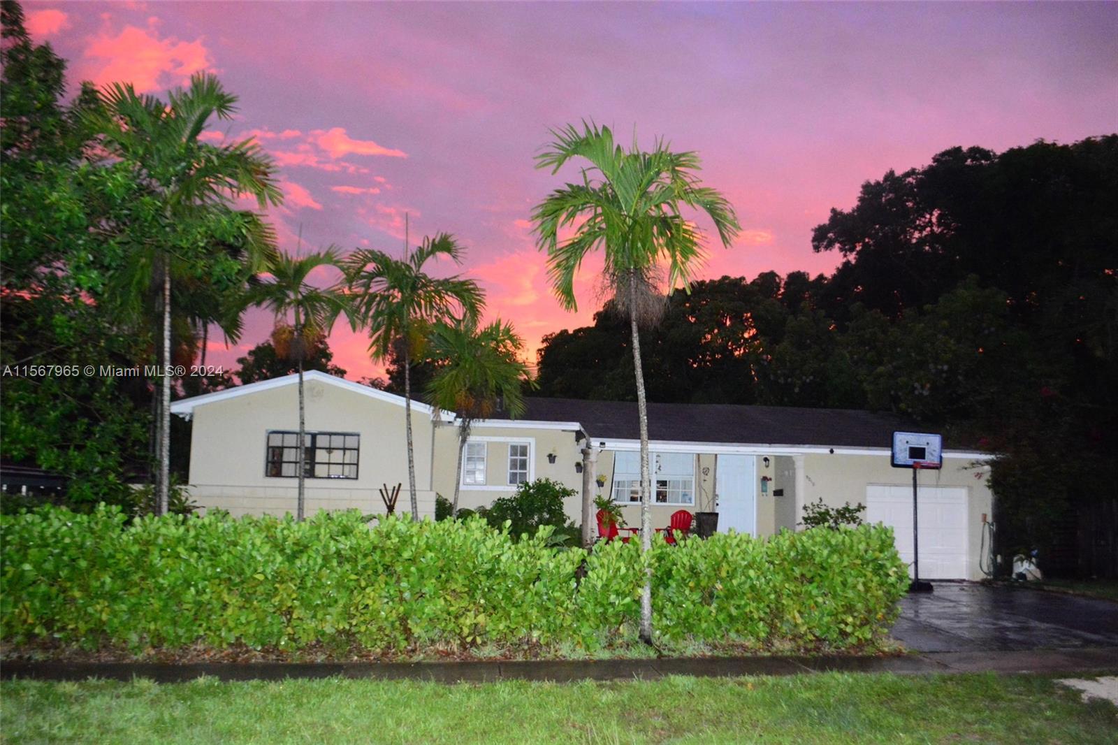 9010 NW 3rd Ave, El Portal, Florida 33150, 3 Bedrooms Bedrooms, ,2 BathroomsBathrooms,Residential,For Sale,9010 NW 3rd Ave,A11567965