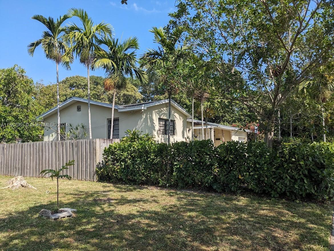 9010 NW 3rd Ave, El Portal, Florida 33150, 3 Bedrooms Bedrooms, ,2 BathroomsBathrooms,Residential,For Sale,9010 NW 3rd Ave,A11567965