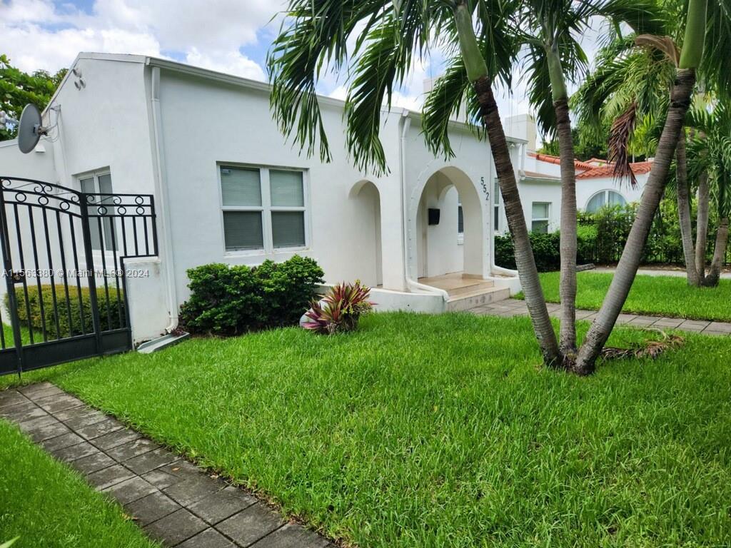 552 NE 74th St, Miami, Florida 33138, 3 Bedrooms Bedrooms, ,2 BathroomsBathrooms,Residentiallease,For Rent,552 NE 74th St,A11563380
