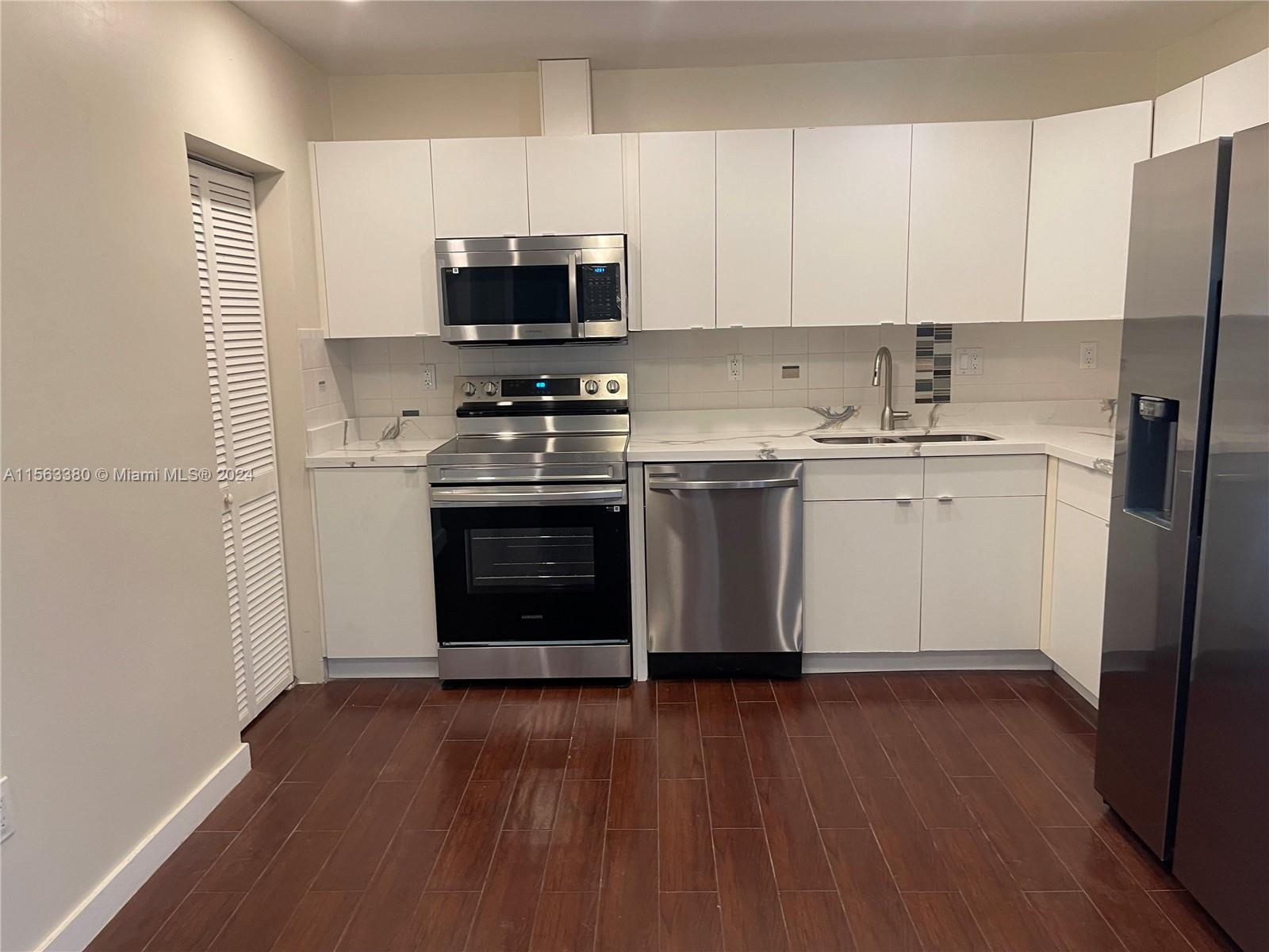 Kitchen Counter