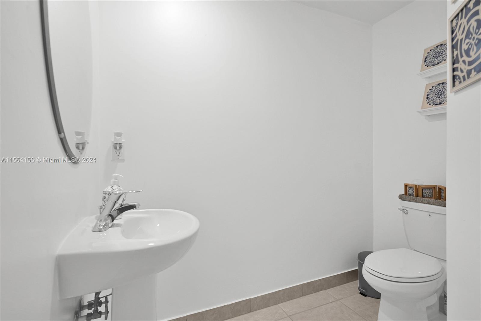 2567 SE 2nd St, Homestead, Florida 33033, 4 Bedrooms Bedrooms, 10 Rooms Rooms,3 BathroomsBathrooms,Residential,For Sale,2567 SE 2nd St,A11564156