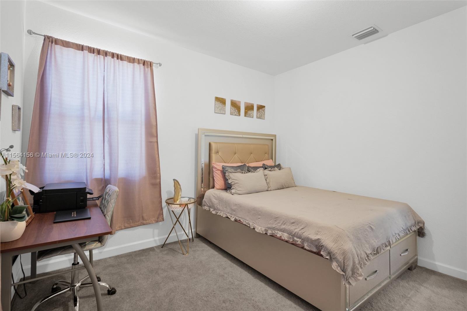 2567 SE 2nd St, Homestead, Florida 33033, 4 Bedrooms Bedrooms, 10 Rooms Rooms,3 BathroomsBathrooms,Residential,For Sale,2567 SE 2nd St,A11564156