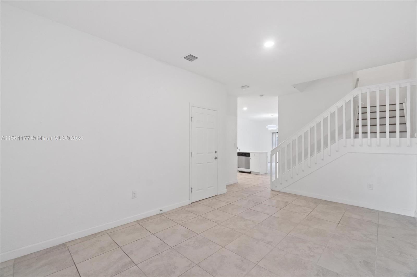 177 SE 33rd Pl 177, Homestead, Florida 33033, 3 Bedrooms Bedrooms, ,2 BathroomsBathrooms,Residentiallease,For Rent,177 SE 33rd Pl 177,A11561177