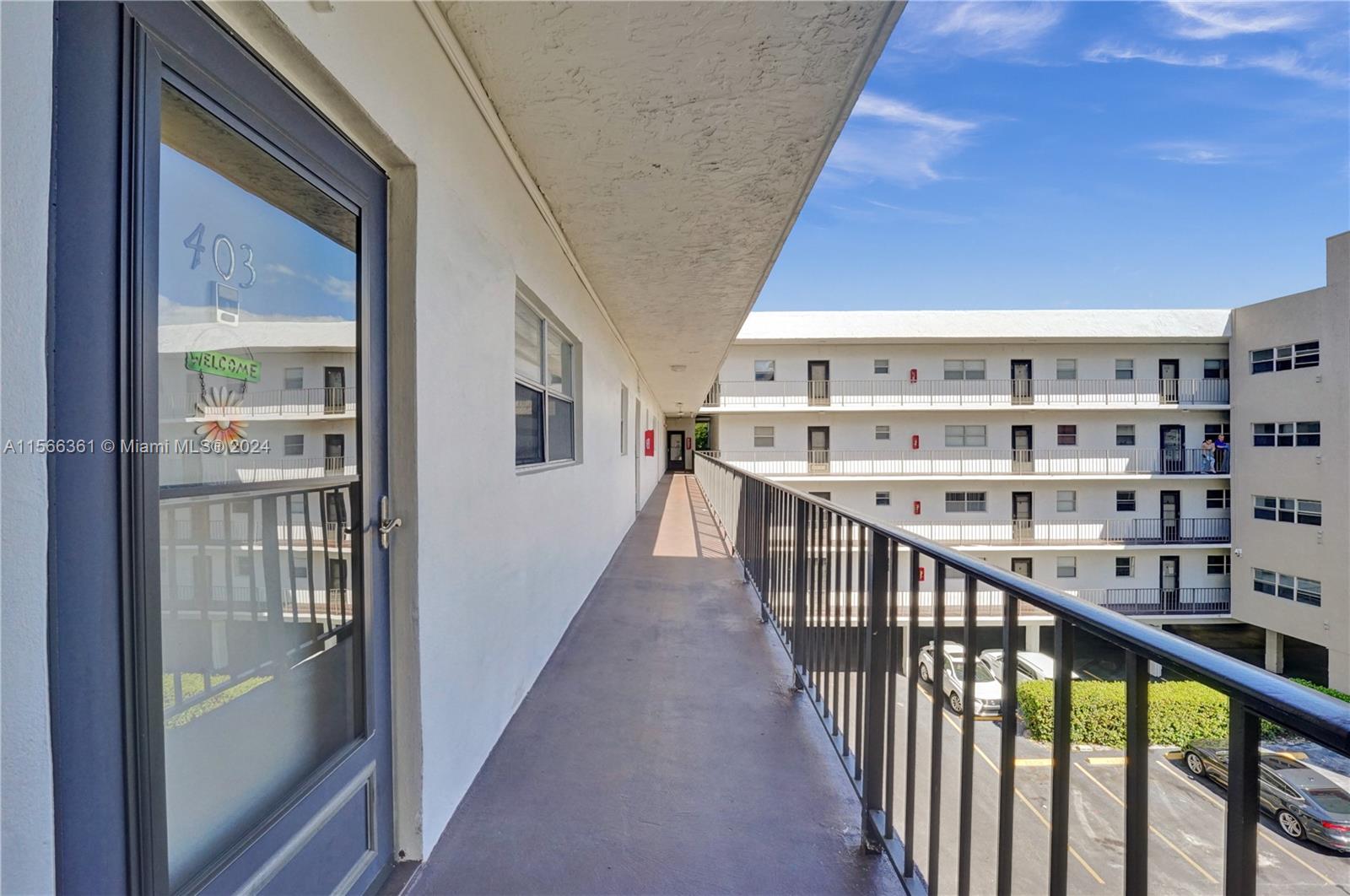 201 178th Dr 403, Sunny Isles Beach, Florida 33160, 2 Bedrooms Bedrooms, ,1 BathroomBathrooms,Residentiallease,For Rent,201 178th Dr 403,A11566361