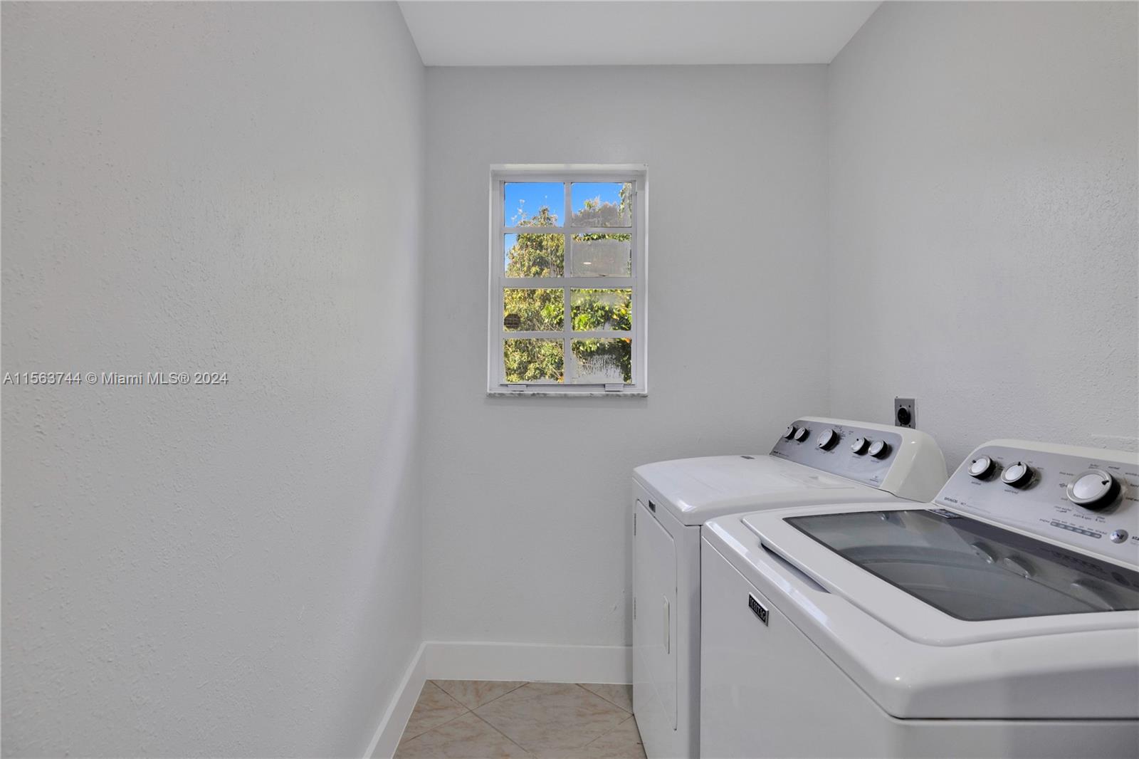 22445 SW 264th St, Homestead, Florida 33031, 3 Bedrooms Bedrooms, ,2 BathroomsBathrooms,Residentiallease,For Rent,22445 SW 264th St,A11563744