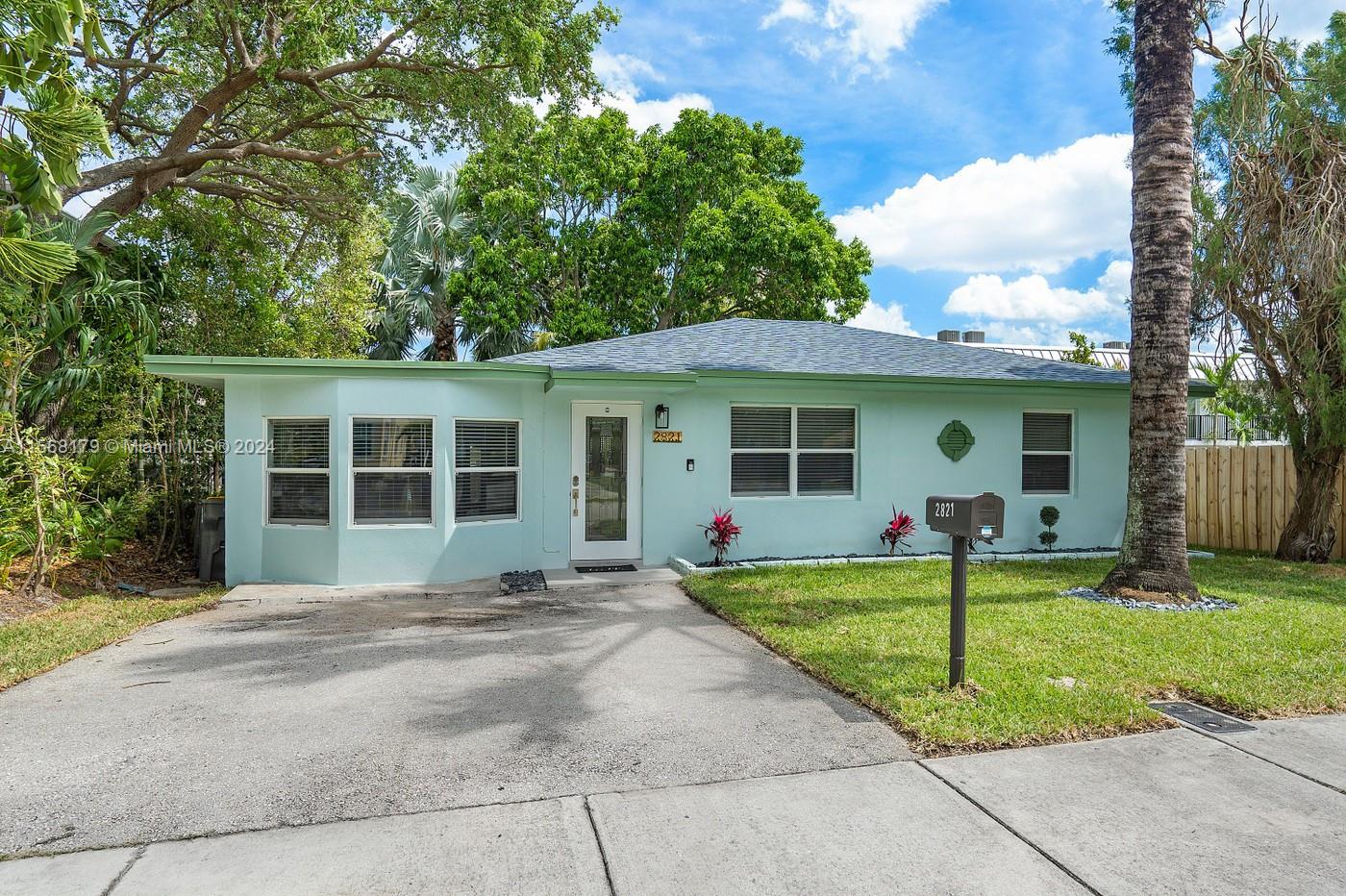 2821  Frederick Blvd  For Sale A11568179, FL