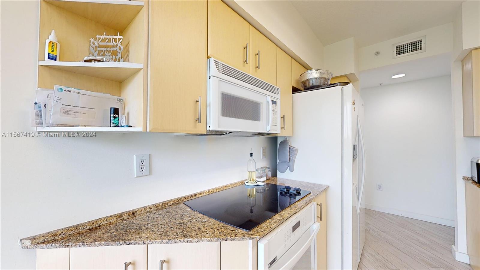 3370 Hidden Bay Dr 402, Aventura, Florida 33180, 2 Bedrooms Bedrooms, ,2 BathroomsBathrooms,Residential,For Sale,3370 Hidden Bay Dr 402,A11567419