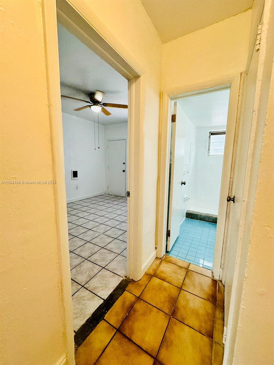 2960 W Flagler St 6, Miami, Florida 33135, 1 Bedroom Bedrooms, ,1 BathroomBathrooms,Residentiallease,For Rent,2960 W Flagler St 6,A11568189