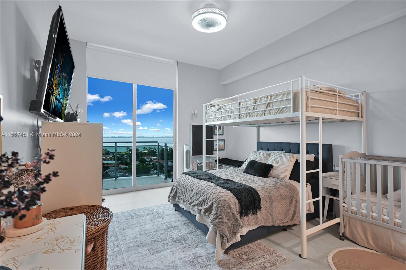 7901 Hispanola Ave 1106, North Bay Village, Florida 33141, 2 Bedrooms Bedrooms, ,2 BathroomsBathrooms,Residential,For Sale,7901 Hispanola Ave 1106,A11567451