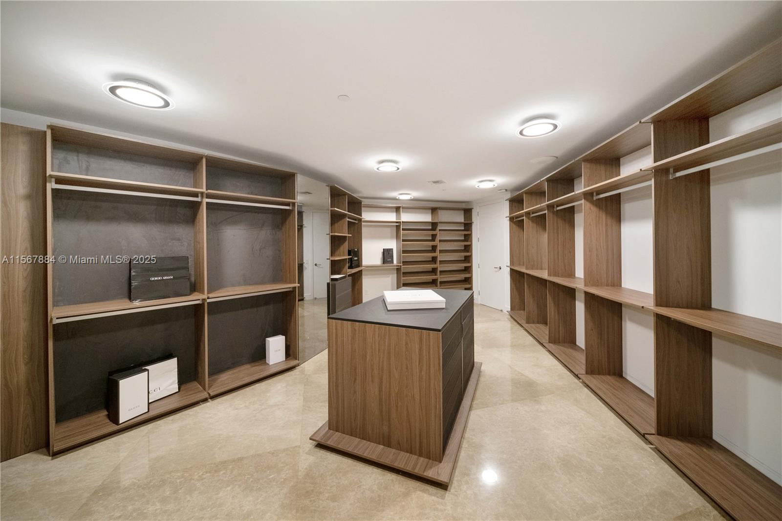 18555 Collins Ave 4005, Sunny Isles Beach, Florida 33160, 4 Bedrooms Bedrooms, ,4 BathroomsBathrooms,Residential,For Sale,18555 Collins Ave 4005,A11567884