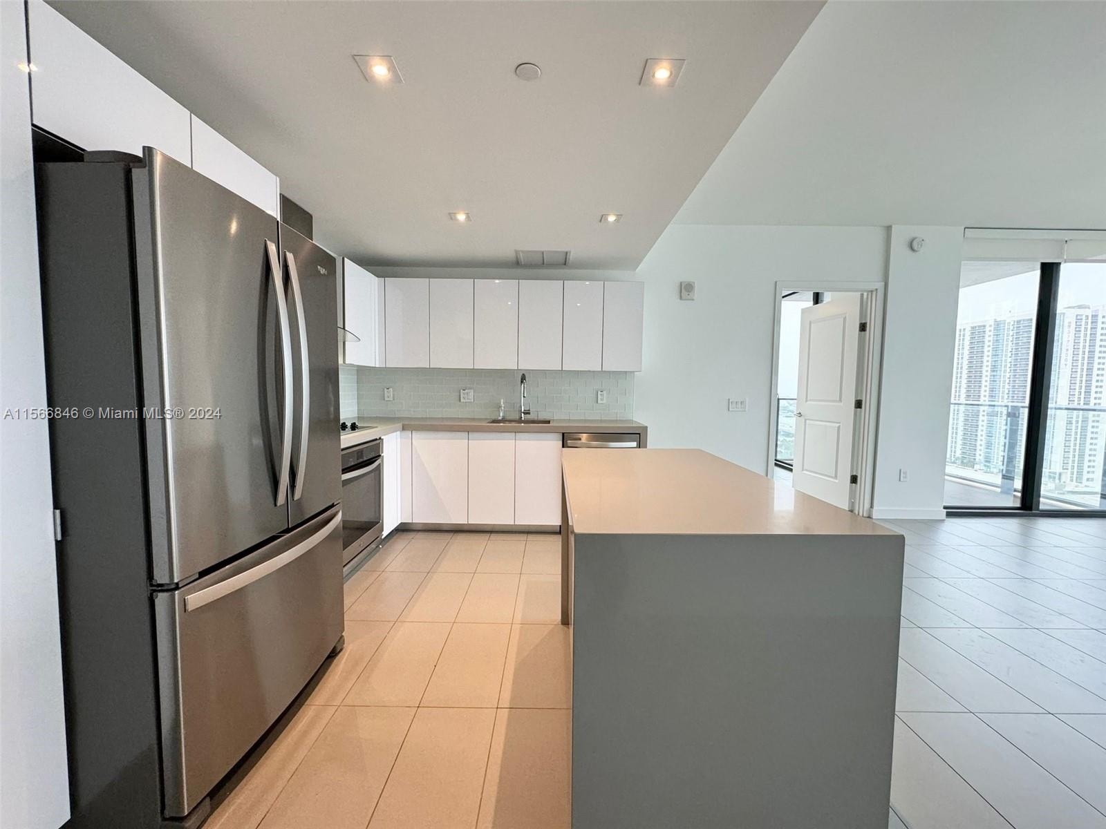 1600 NE 1st Ave 2406, Miami, Florida 33132, 2 Bedrooms Bedrooms, ,2 BathroomsBathrooms,Residentiallease,For Rent,1600 NE 1st Ave 2406,A11566846