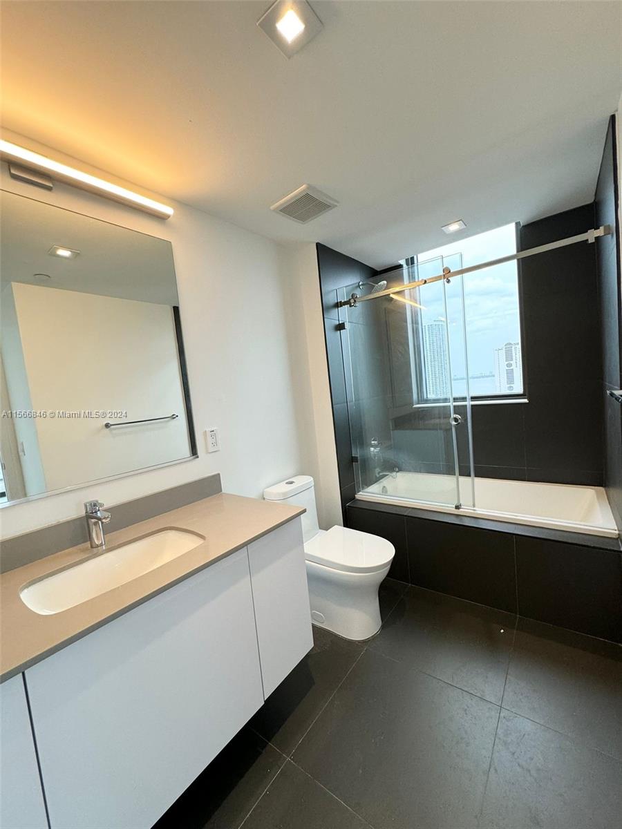 1600 NE 1st Ave 2406, Miami, Florida 33132, 2 Bedrooms Bedrooms, ,2 BathroomsBathrooms,Residentiallease,For Rent,1600 NE 1st Ave 2406,A11566846