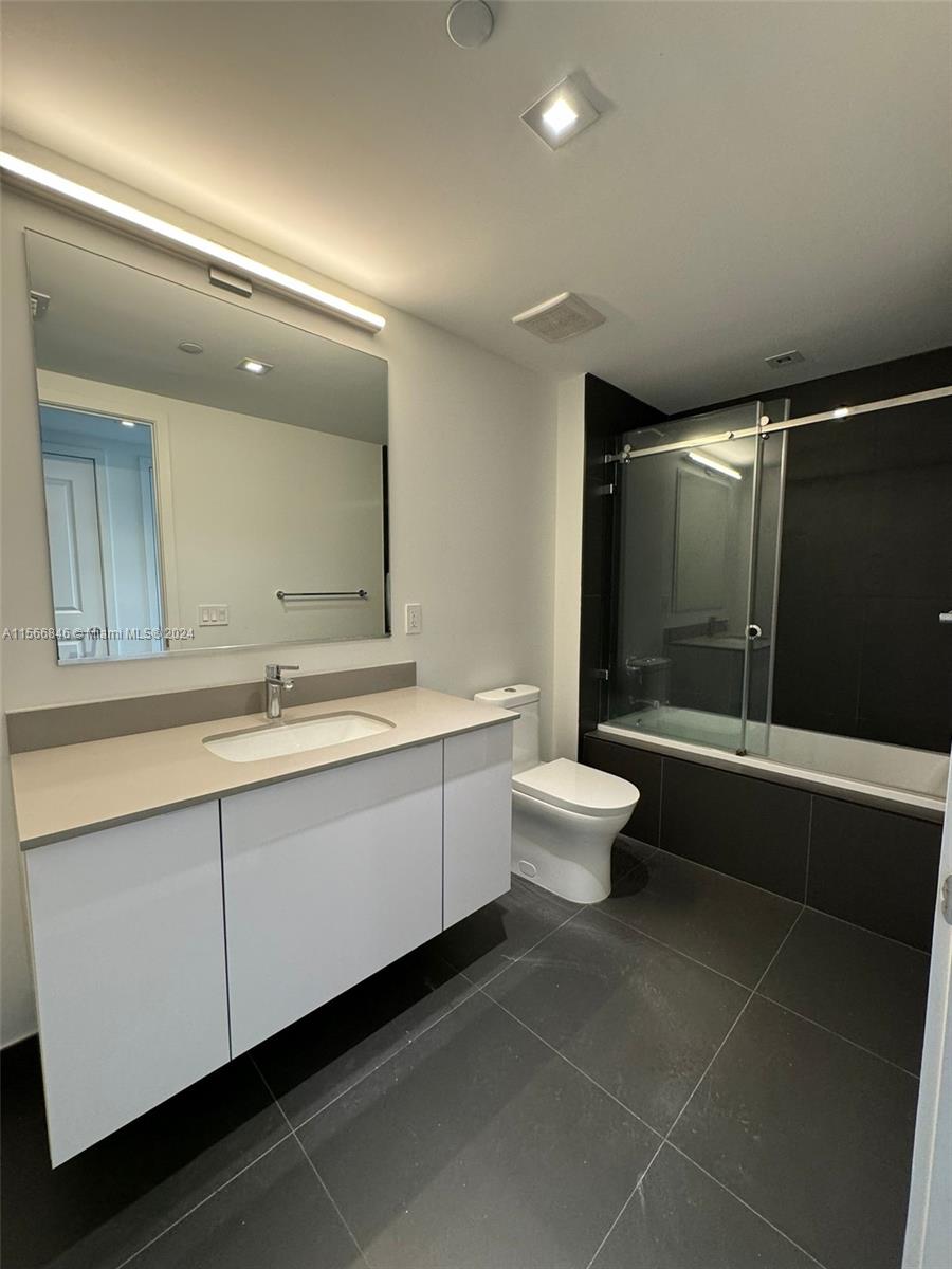 1600 NE 1st Ave 2406, Miami, Florida 33132, 2 Bedrooms Bedrooms, ,2 BathroomsBathrooms,Residentiallease,For Rent,1600 NE 1st Ave 2406,A11566846