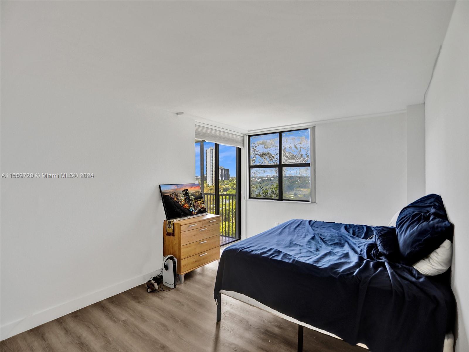 3375 N Country Club Dr 807, Aventura, Florida 33180, 2 Bedrooms Bedrooms, ,2 BathroomsBathrooms,Residential,For Sale,3375 N Country Club Dr 807,A11559720