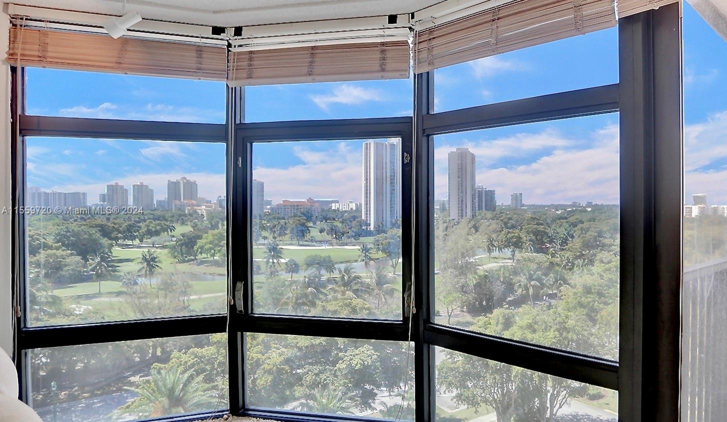 3375 N Country Club Dr 807, Aventura, Florida 33180, 2 Bedrooms Bedrooms, ,2 BathroomsBathrooms,Residential,For Sale,3375 N Country Club Dr 807,A11559720