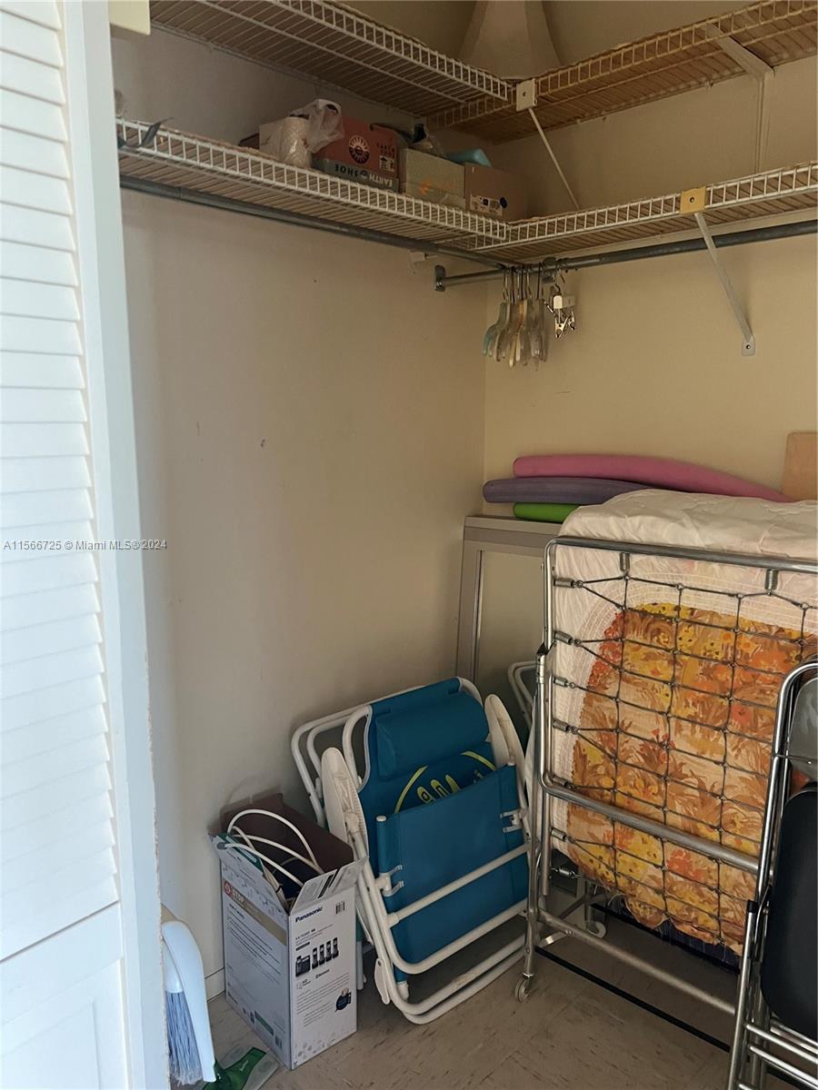 2000 Atlantic Shores Blvd 504, Hallandale Beach, Florida 33009, 1 Bedroom Bedrooms, ,1 BathroomBathrooms,Residentiallease,For Rent,2000 Atlantic Shores Blvd 504,A11566725