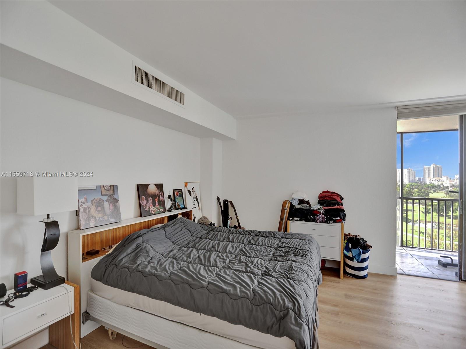 3375 N Country Club Dr 806, Aventura, Florida 33180, 2 Bedrooms Bedrooms, ,2 BathroomsBathrooms,Residential,For Sale,3375 N Country Club Dr 806,A11559718