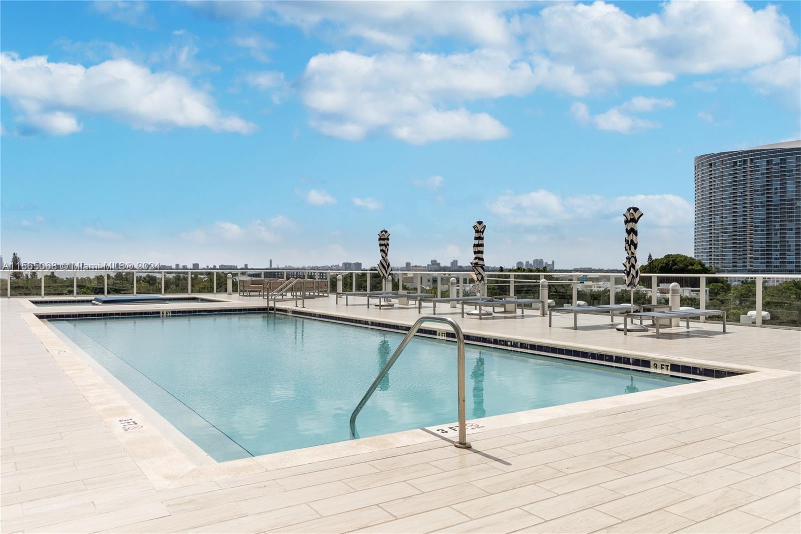 4250 Biscayne Blvd 701, Miami, Florida 33137, 2 Bedrooms Bedrooms, ,2 BathroomsBathrooms,Residentiallease,For Rent,4250 Biscayne Blvd 701,A11565068