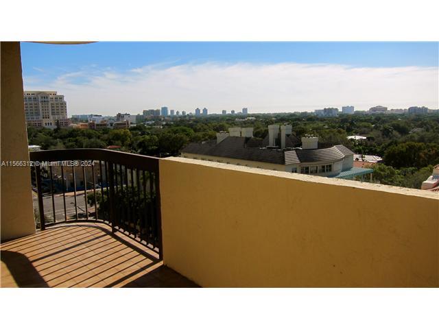 600 BILTMORE WY 1014, Coral Gables, Florida 33134, 2 Bedrooms Bedrooms, ,2 BathroomsBathrooms,Residentiallease,For Rent,600 BILTMORE WY 1014,A11566312